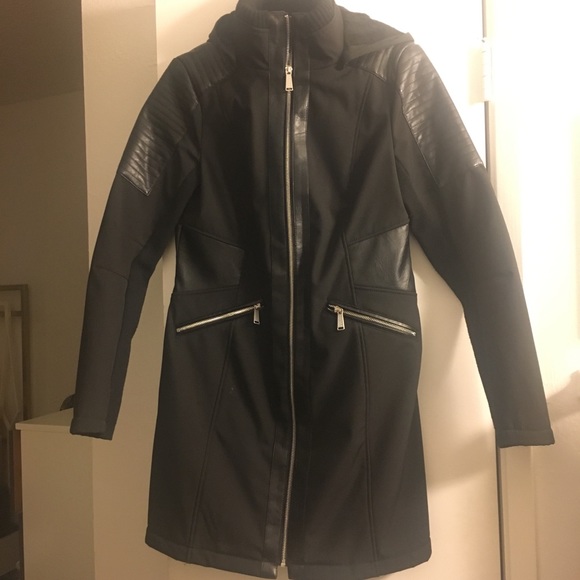 bcbgeneration raincoat